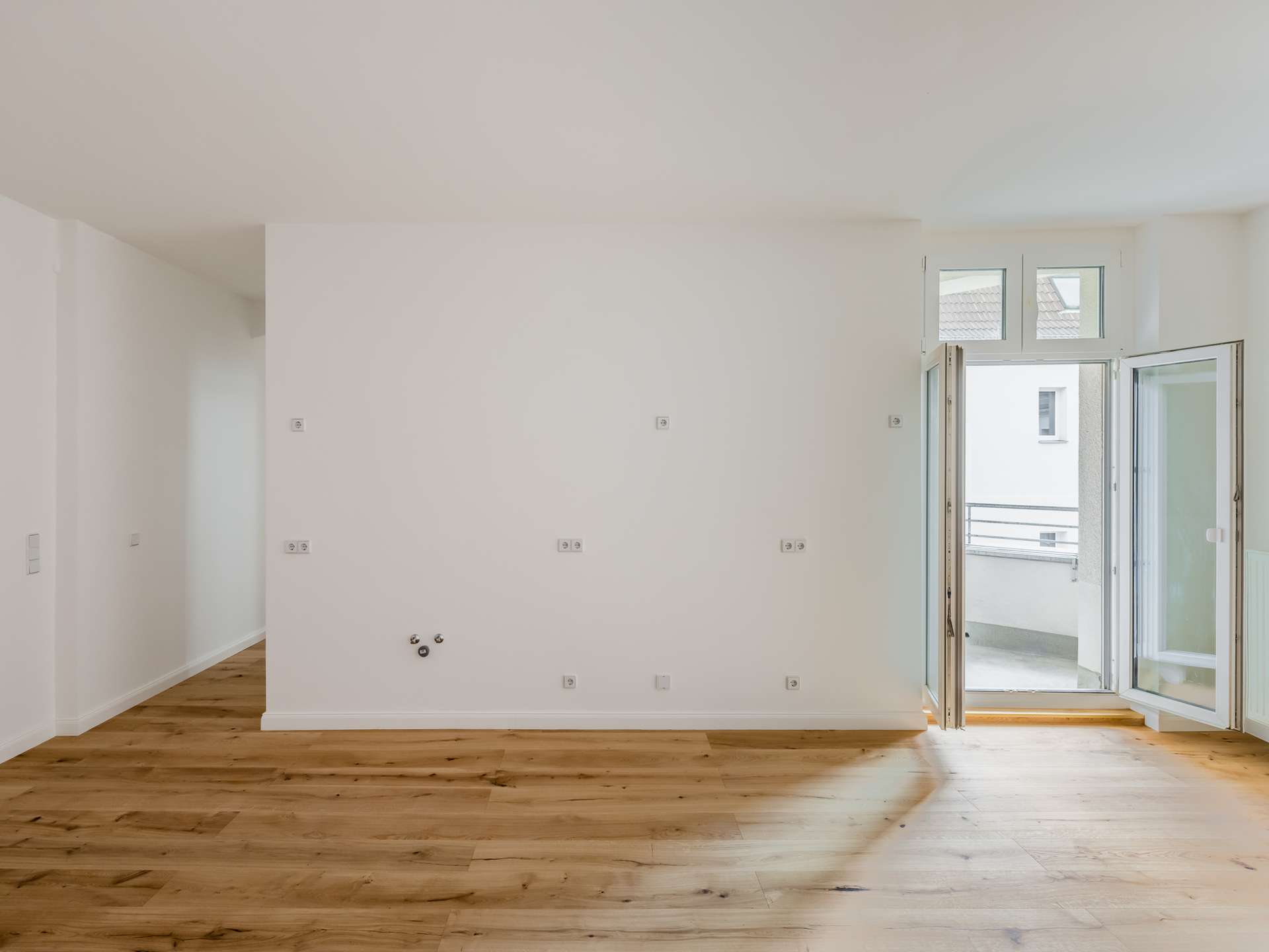 Liebevoll renovierte 3-Zimmer-Altbauwohnung mit Balkon in Berlin-Wilmersdorf – Berlin – Vorschaubild 5