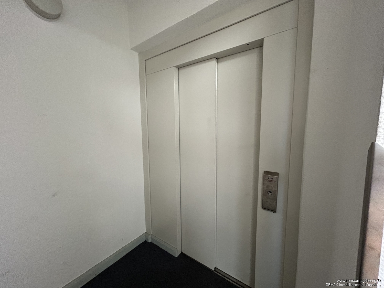Über den Dächern der Stadt – Helle 3-Zimmer-Wohnung mit Aufzug in Altstadtlage – Magdeburg – Vorschaubild 8