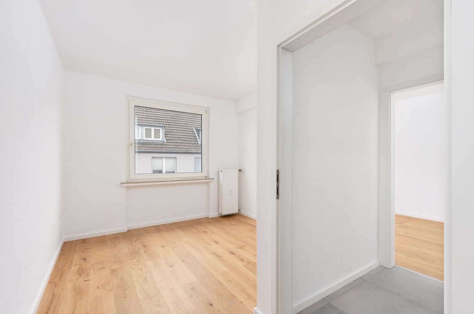 2,5 Zimmer mit Balkon - sofort einziehen oder vermieten – Düsseldorf – Vorschaubild 4