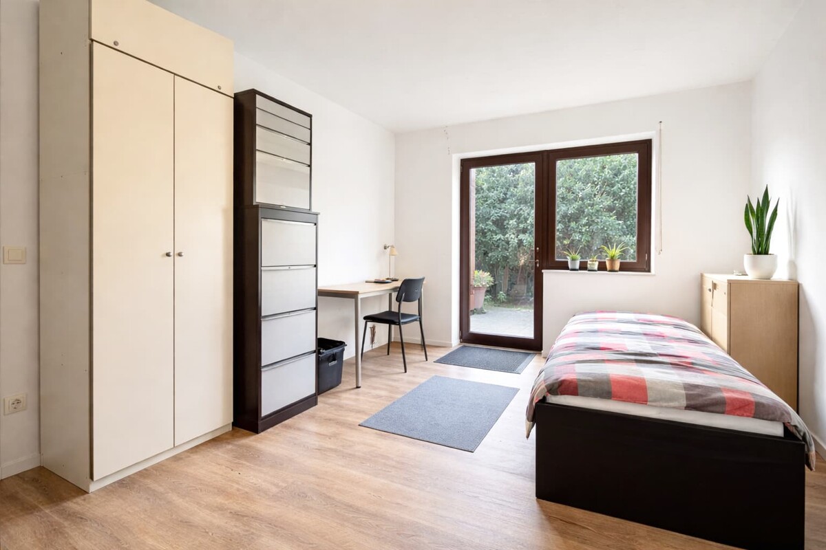 Zweiparteienhaus mit Garten und Doppelgarage in Neuenhaus – Neuenhaus – Vorschaubild 6