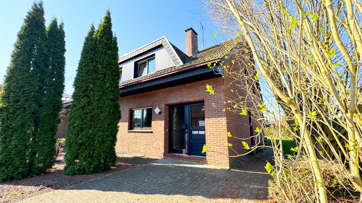 Zweiparteienhaus mit Garten und Doppelgarage in Neuenhaus – Neuenhaus – Vorschaubild 23