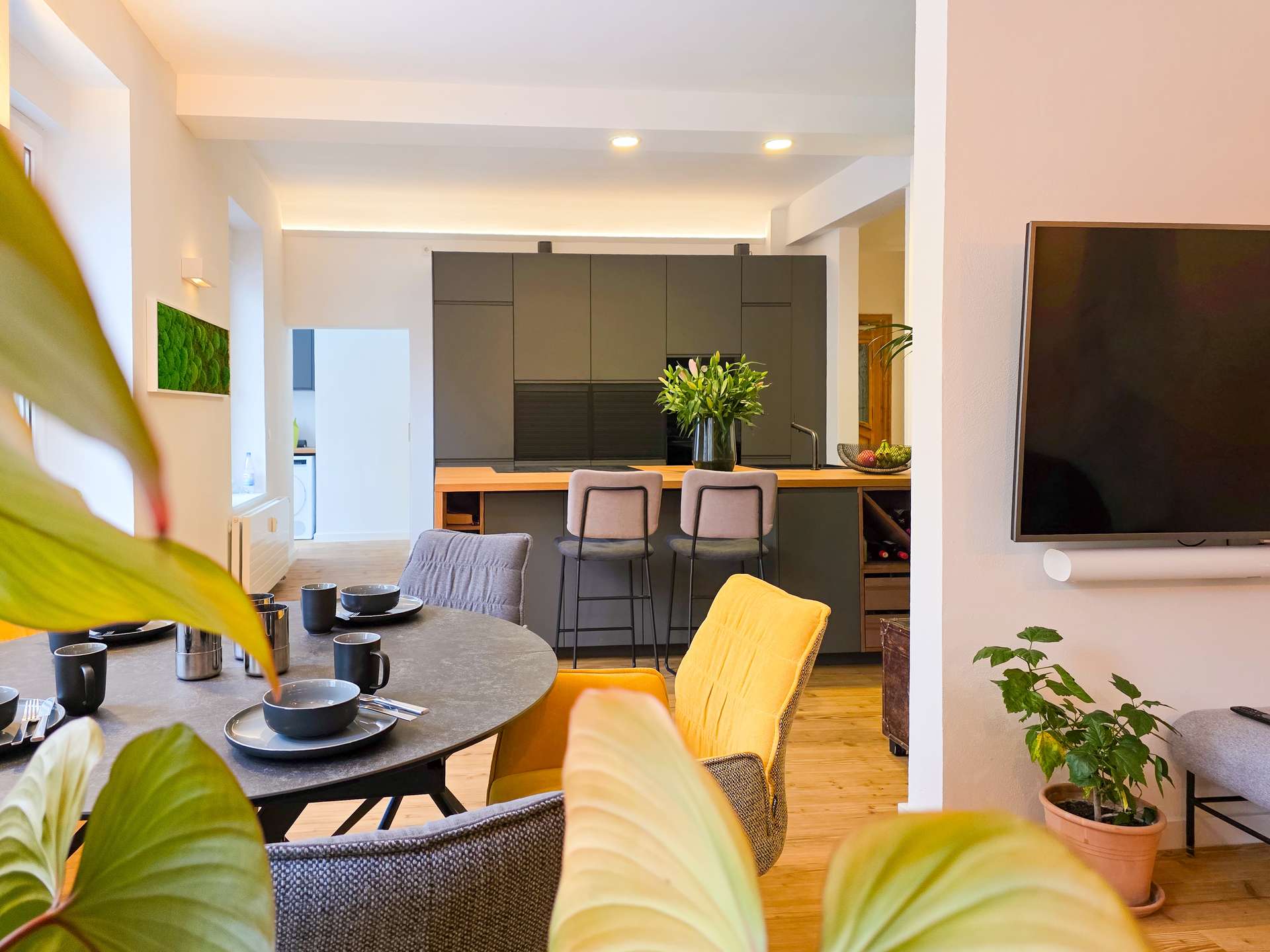 Bezugsfrei | 2020 modernisiert | Balkon | Luxusbad – Leipzig – Vorschaubild 6