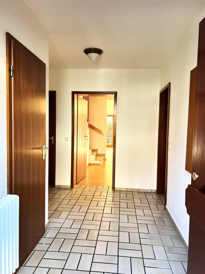 Großes Reihenhaus mit Dachstudio und Garten - ohne Provision – Schorndorf – Vorschaubild 5