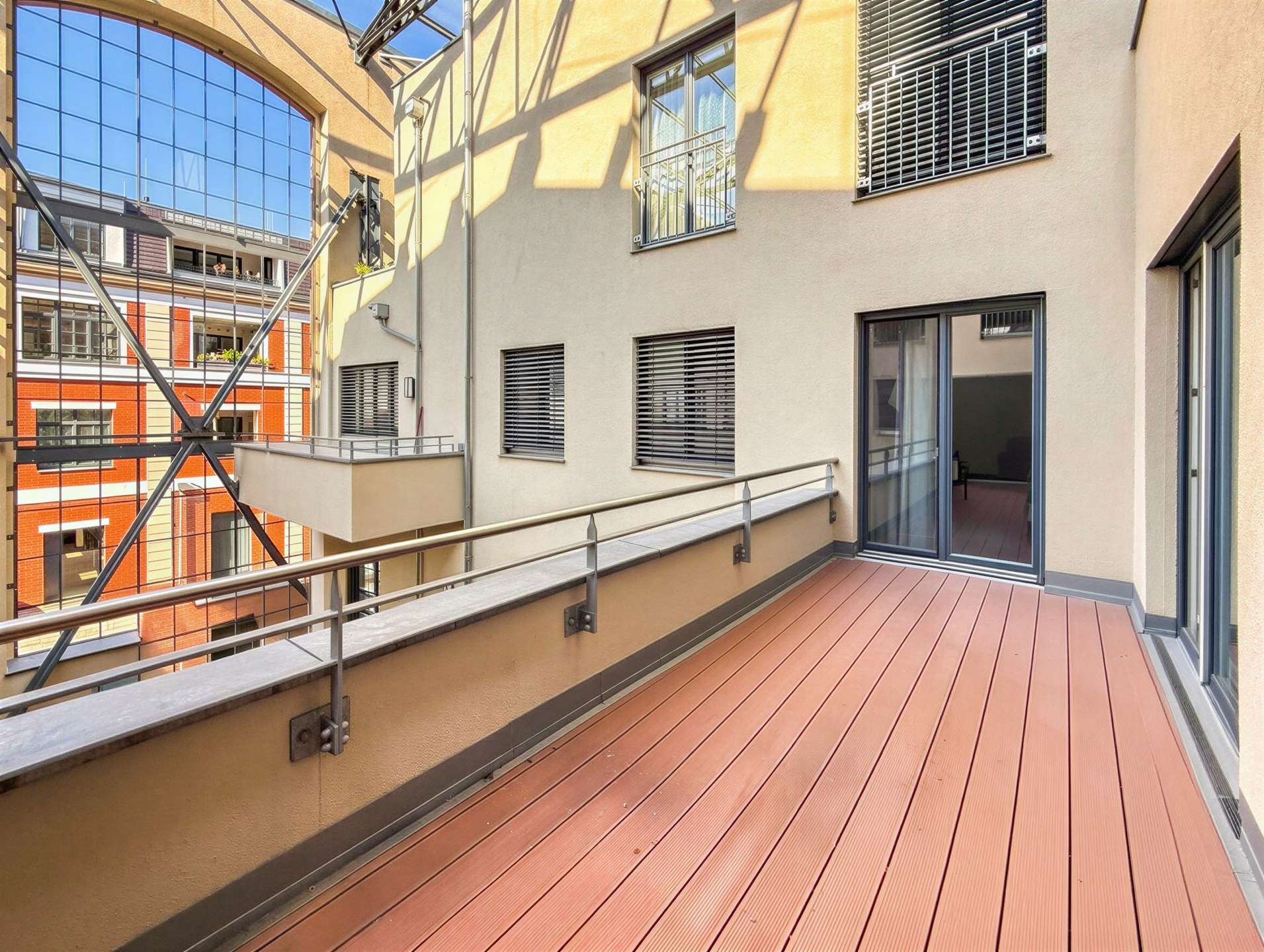 Bleichert Werke! Bezugsfreier Wohntraum | Fußbodenheizung | Balkon | Stellplatz | Einbauküche – Leipzig – Vorschaubild 10