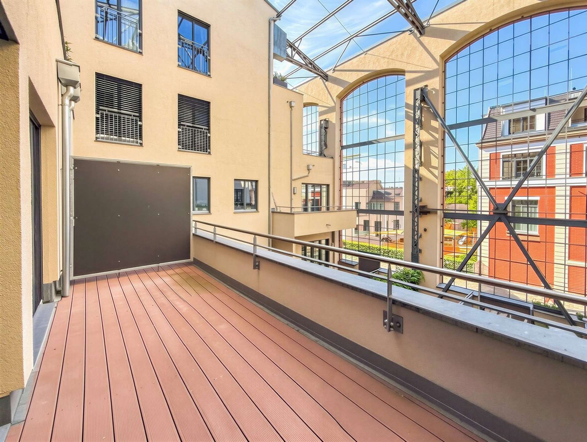 Bleichert Werke! Bezugsfreier Wohntraum | Fußbodenheizung | Balkon | Stellplatz | Einbauküche – Leipzig – Vorschaubild 11