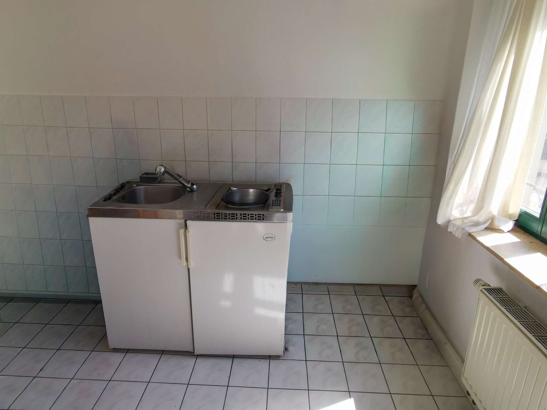 Azubis/Studenten/Berufseinsteiger: Starterwohnung mit Pantryküche im nachgefragten Lindenau – Leipzig – Vorschaubild 3