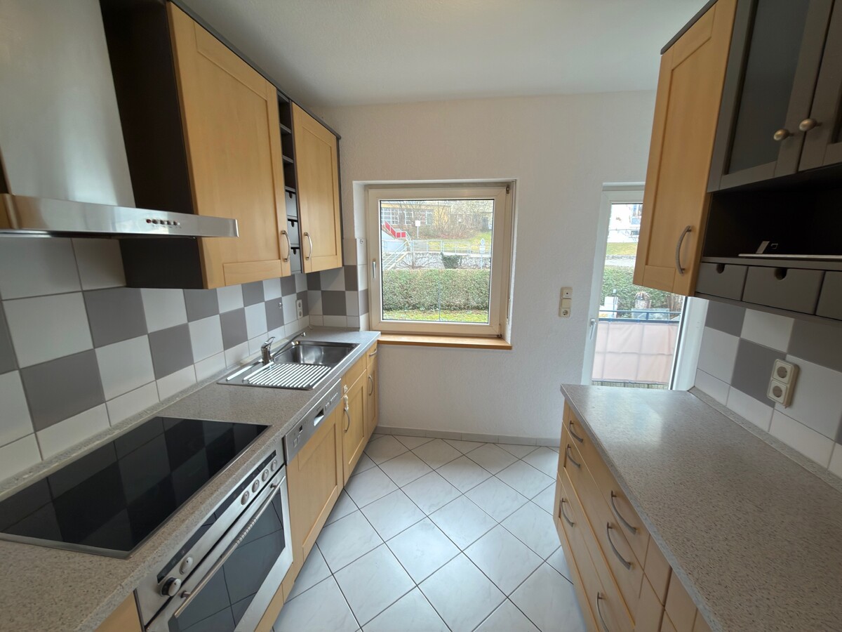 3 Zimmer-Wohnung mit besonderem Charme (auch WG-tauglich) – Ulm – Vorschaubild 9