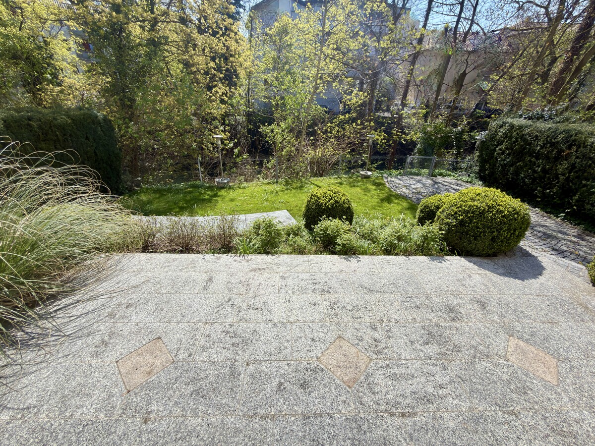 Aussergewöhnliche Maisonette mit Gartenanteil direkt an der kleinen Donau – Neu-Ulm – Vorschaubild 3
