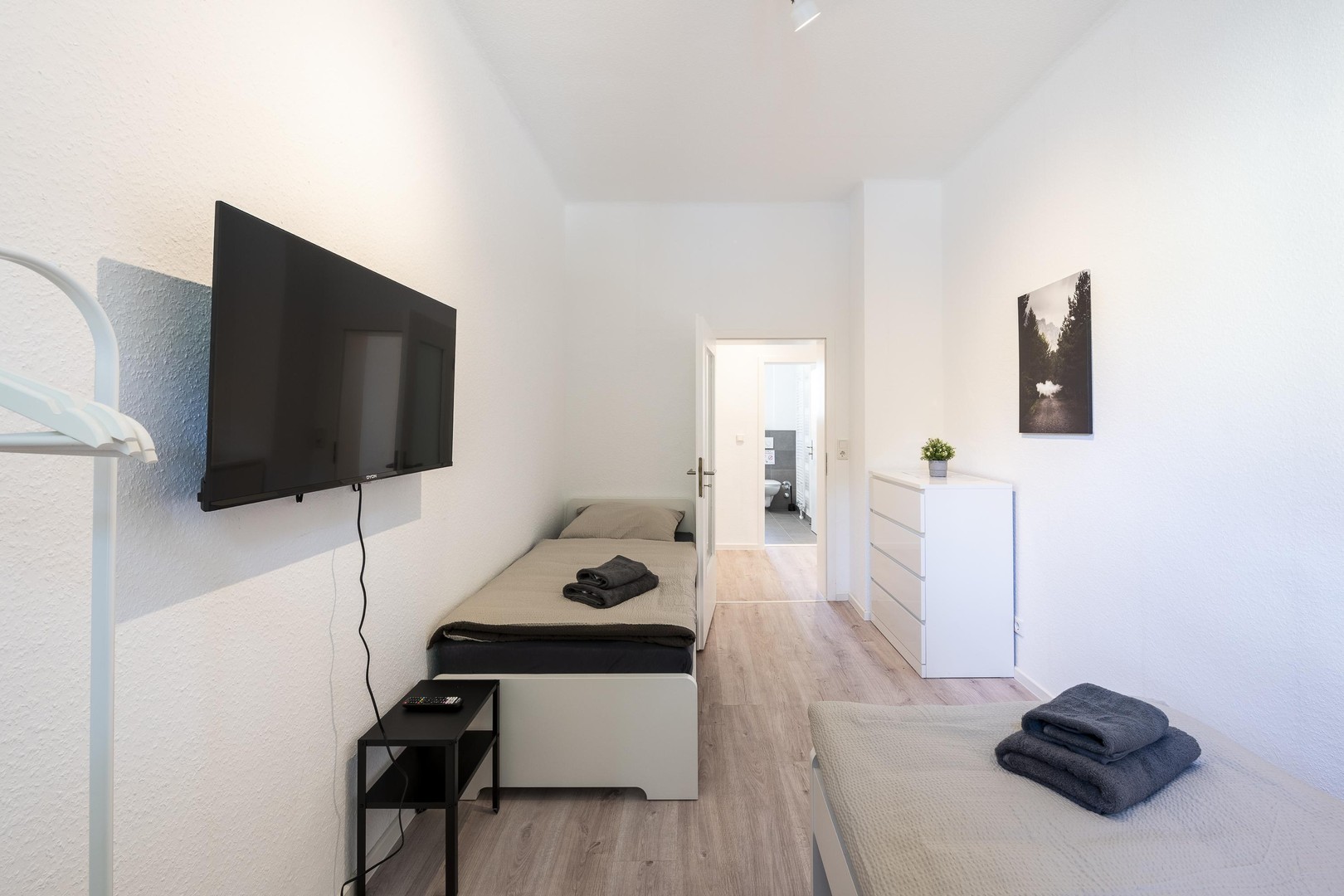 Gepflegtes Mehrfamilienhaus mit Ausbaupotential in Mannheim – Mannheim – Vorschaubild 5