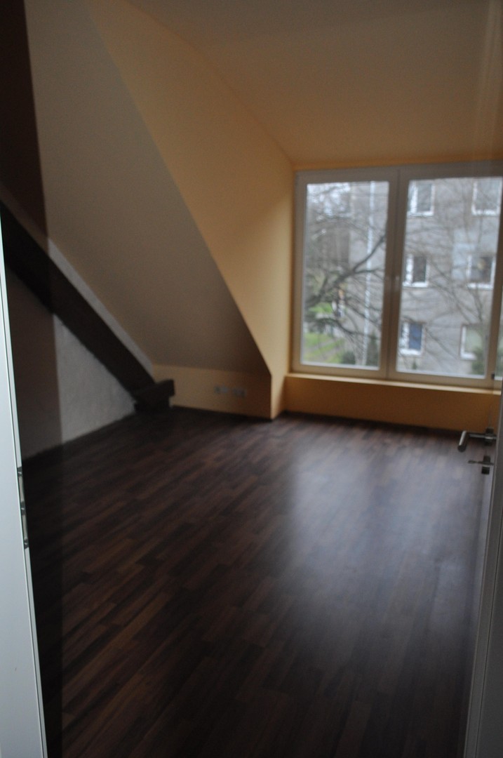Helle 3-Zimmer-Wohnung mit Dachterrasse – Lübeck – Vorschaubild 7