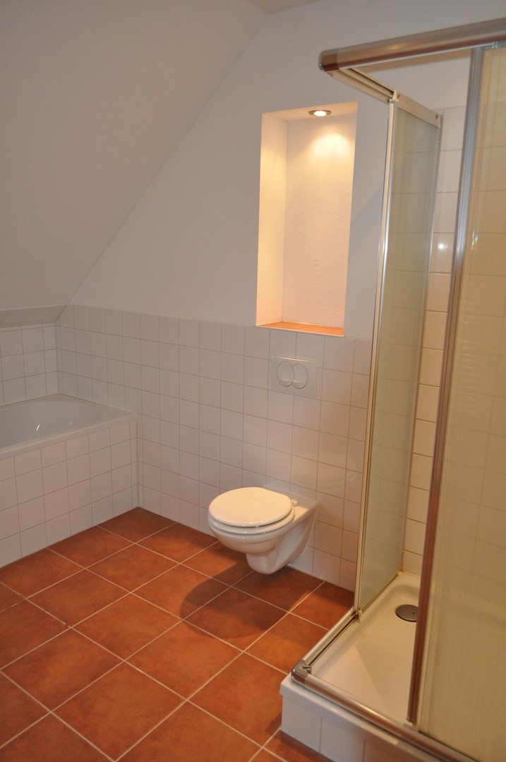 Helle 3-Zimmer-Wohnung mit Dachterrasse – Lübeck – Vorschaubild 10