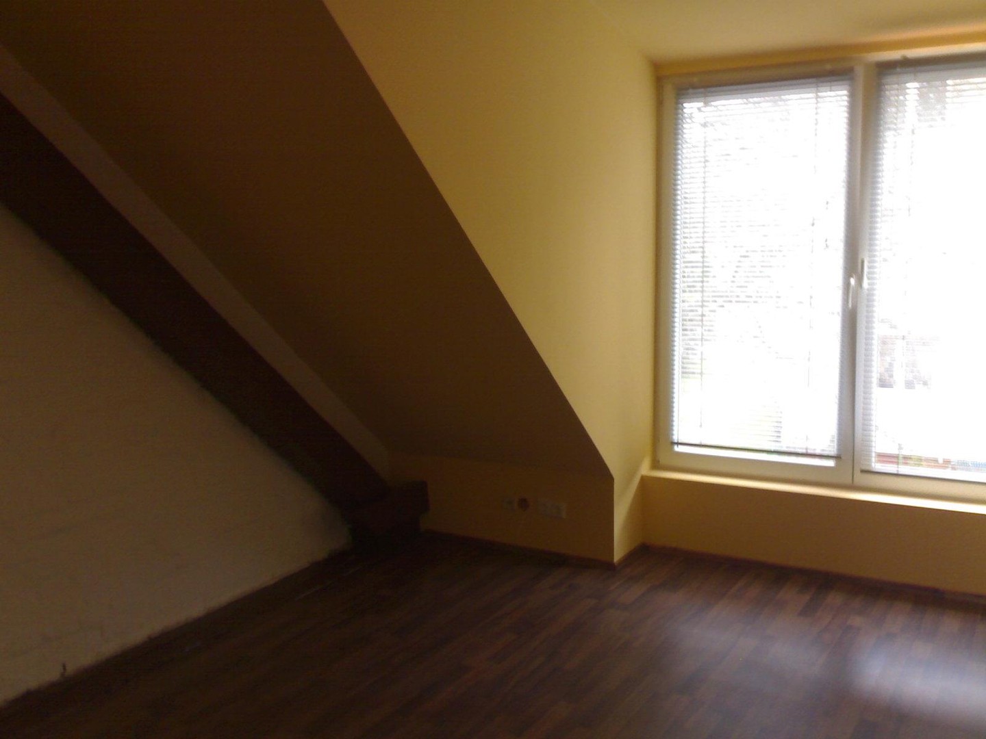 Helle 3-Zimmer-Wohnung mit Dachterrasse – Lübeck – Vorschaubild 11