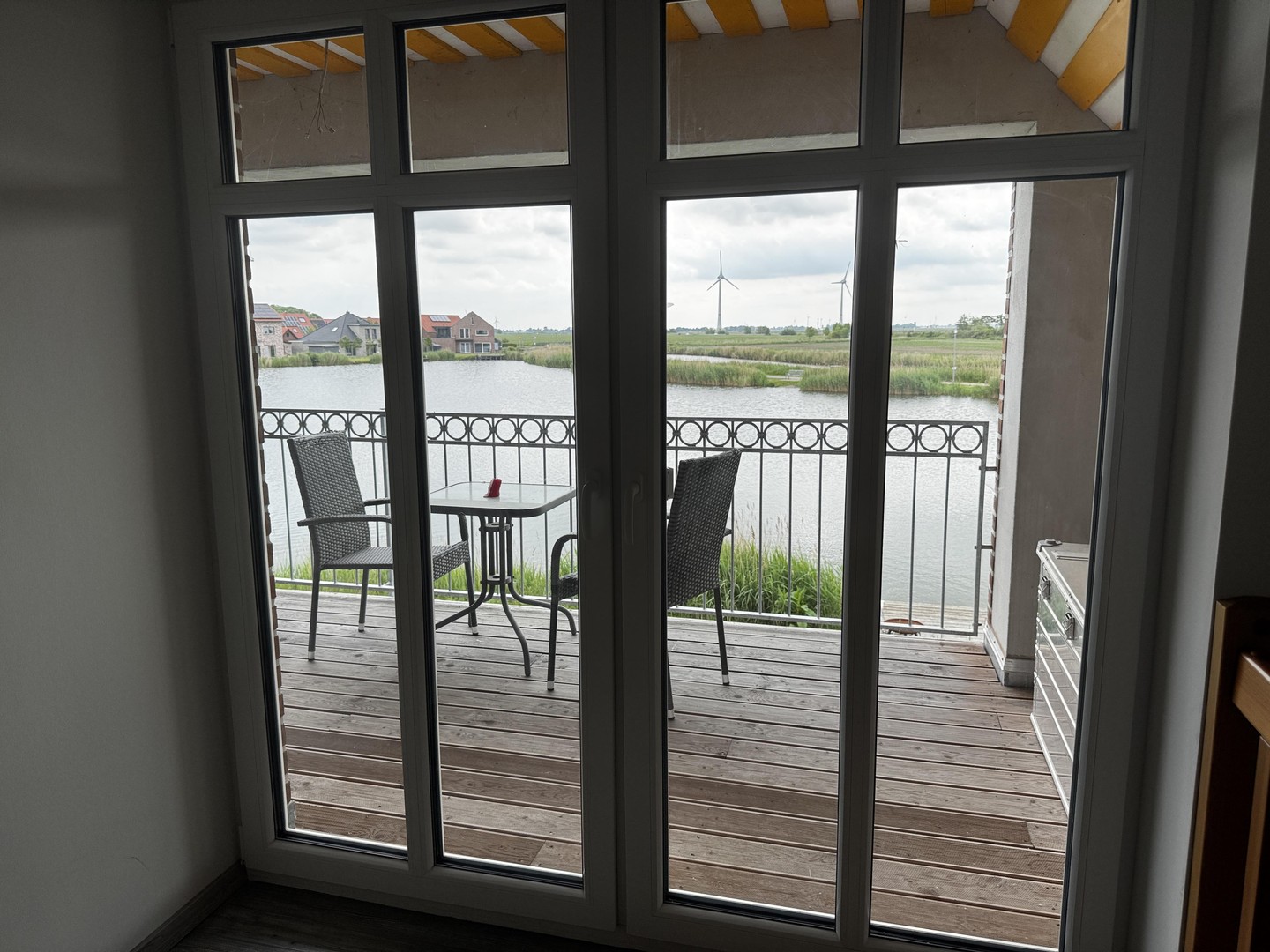 Doppelhaushälfte mit Flair und Charme - direkt am See + 300m zur Nordsee - KFW40 – Neuharlingersiel – Vorschaubild 7