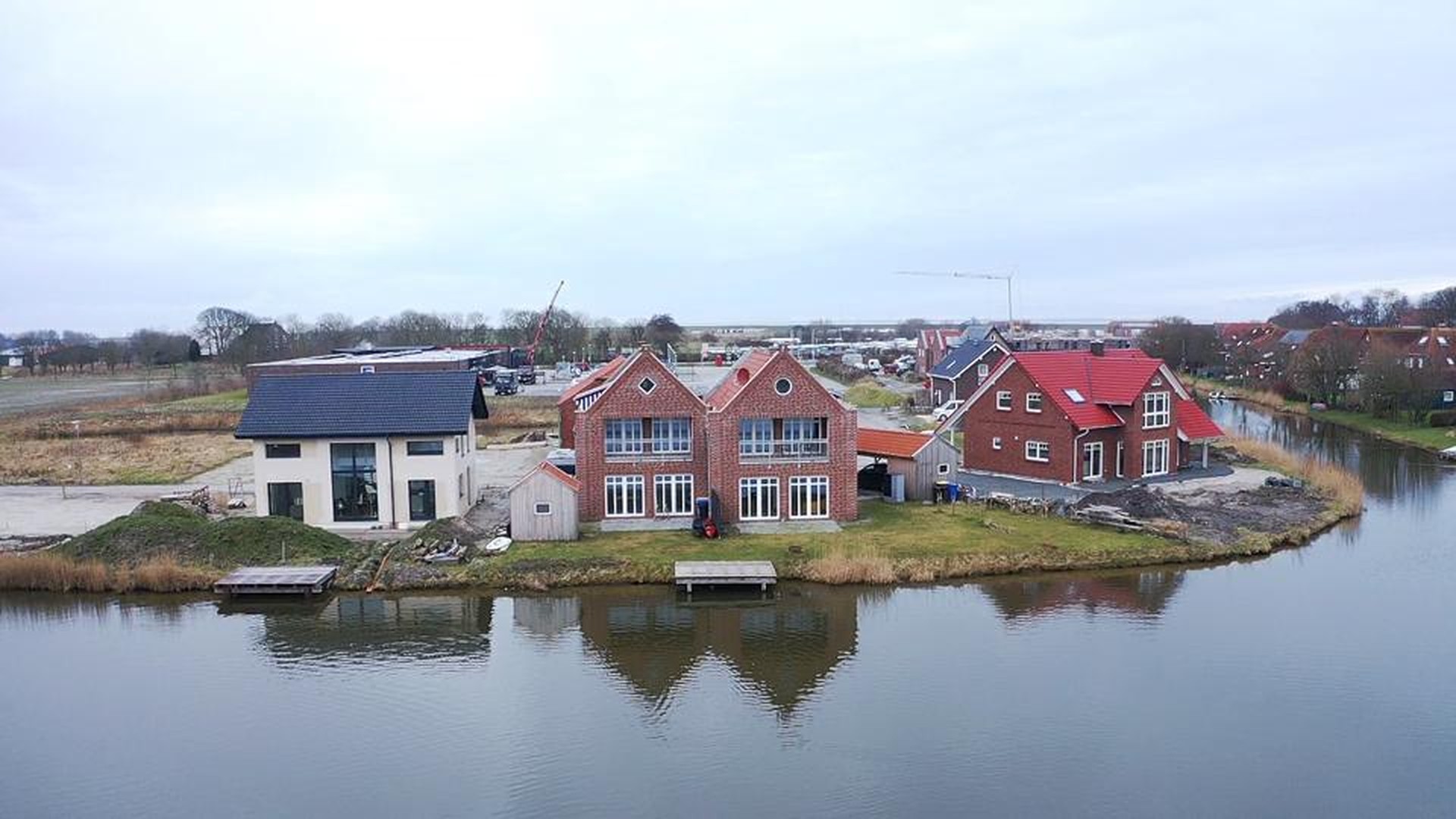 Doppelhaushälfte mit Flair und Charme - direkt am See + 300m zur Nordsee - KFW40 – Neuharlingersiel – Vorschaubild 8