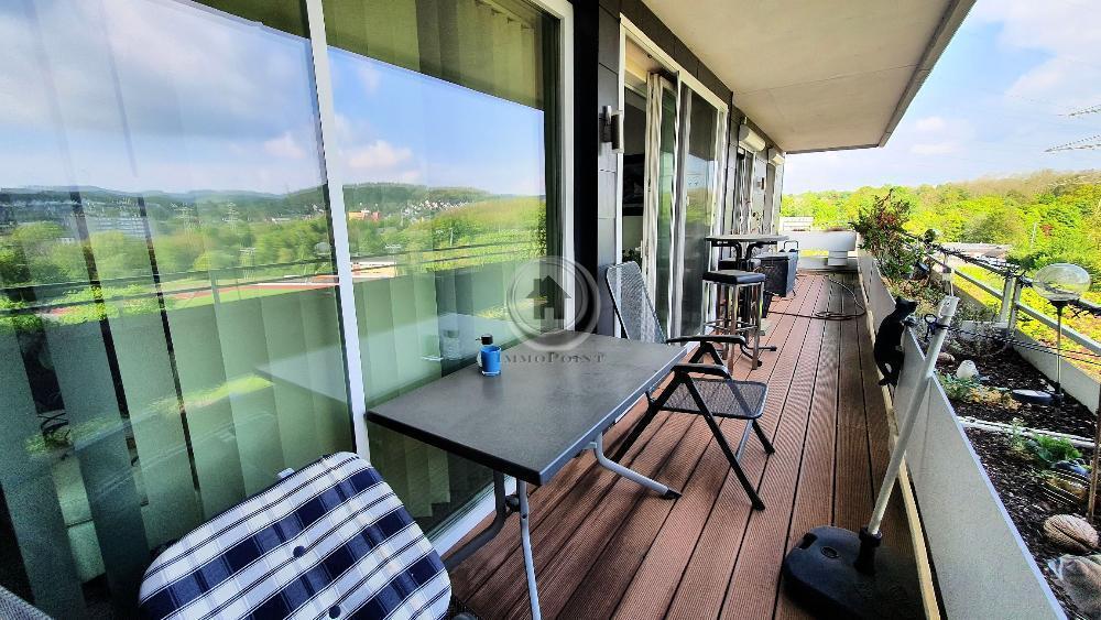 !!! ImmoPoint !!! ALTENGERECHTES Wohnen mit SCHWIMMBAD + SAUNA + BALKON + TERRASSE + 2 GARAGEN ... !!! – Hagen – Vorschaubild 2