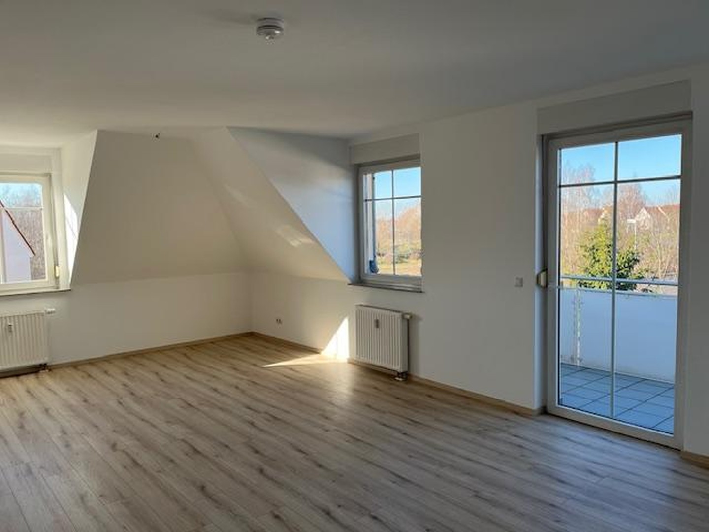 Wunderschöne 2 Zimmer - Wohnung in Leipzig Mölkau