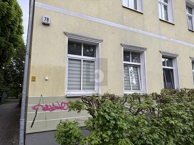 SCHÖNES DOMIZIL IN ZENTRALER LAGE – Berlin-Lichtenberg – Vorschaubild 2