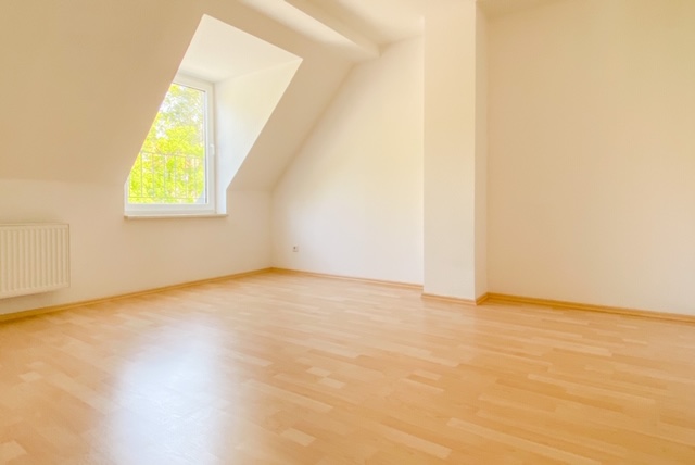 Platz für Groß und Klein – wohnen mit Dachgeschoss-Charme! – Chemnitz – Vorschaubild 5