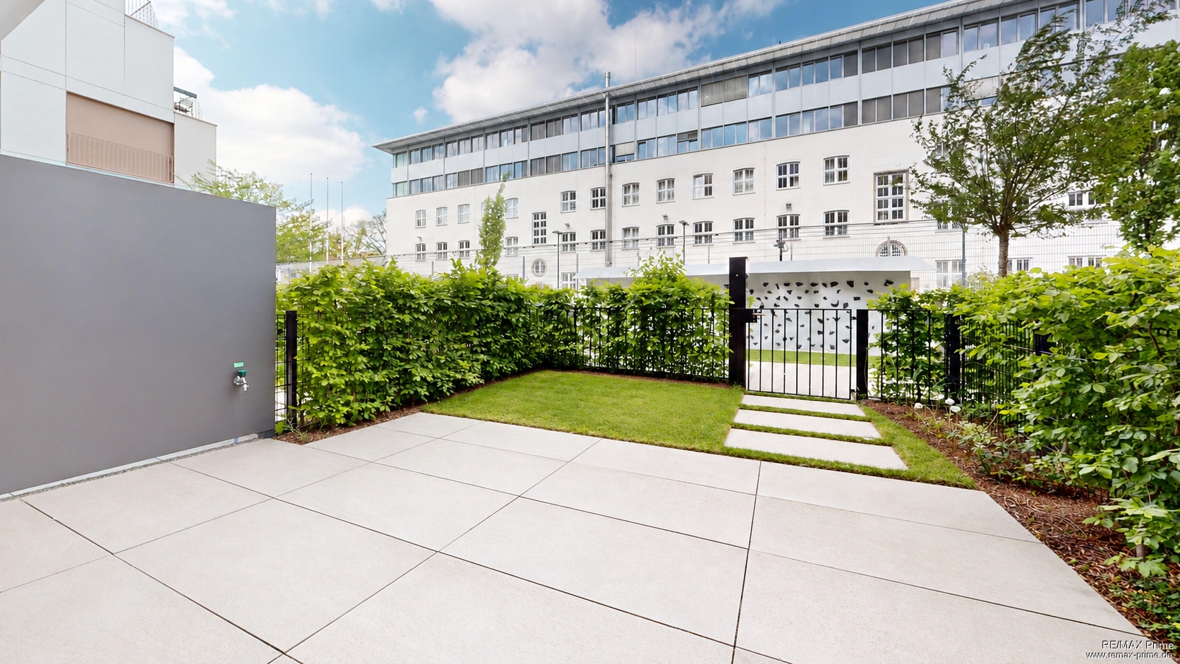 Für Individualisten: Stilvolle Split-Level-Wohnung über 3 Etagen mit Terrasse und Wow-Effekt – München – Vorschaubild 4