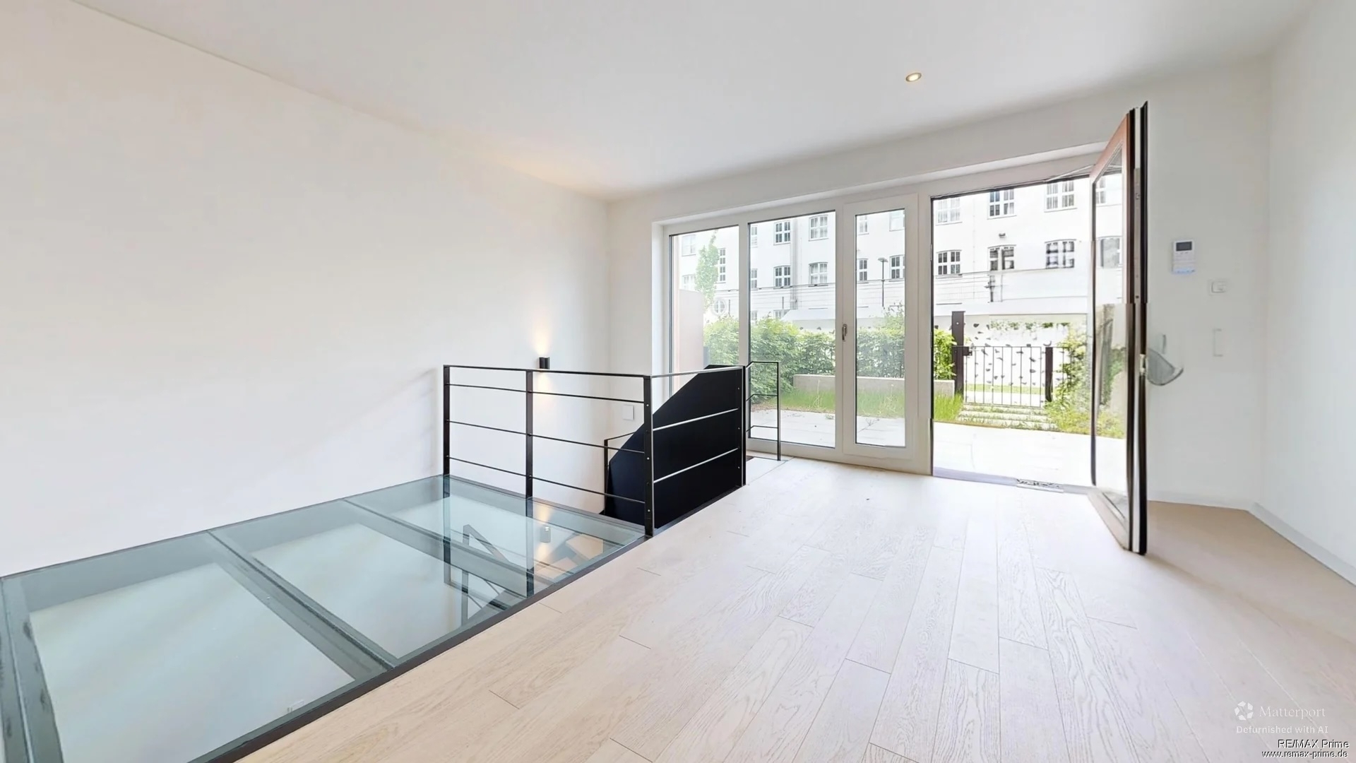 Für Individualisten: Stilvolle Split-Level-Wohnung über 3 Etagen mit Terrasse und Wow-Effekt – München – Vorschaubild 5