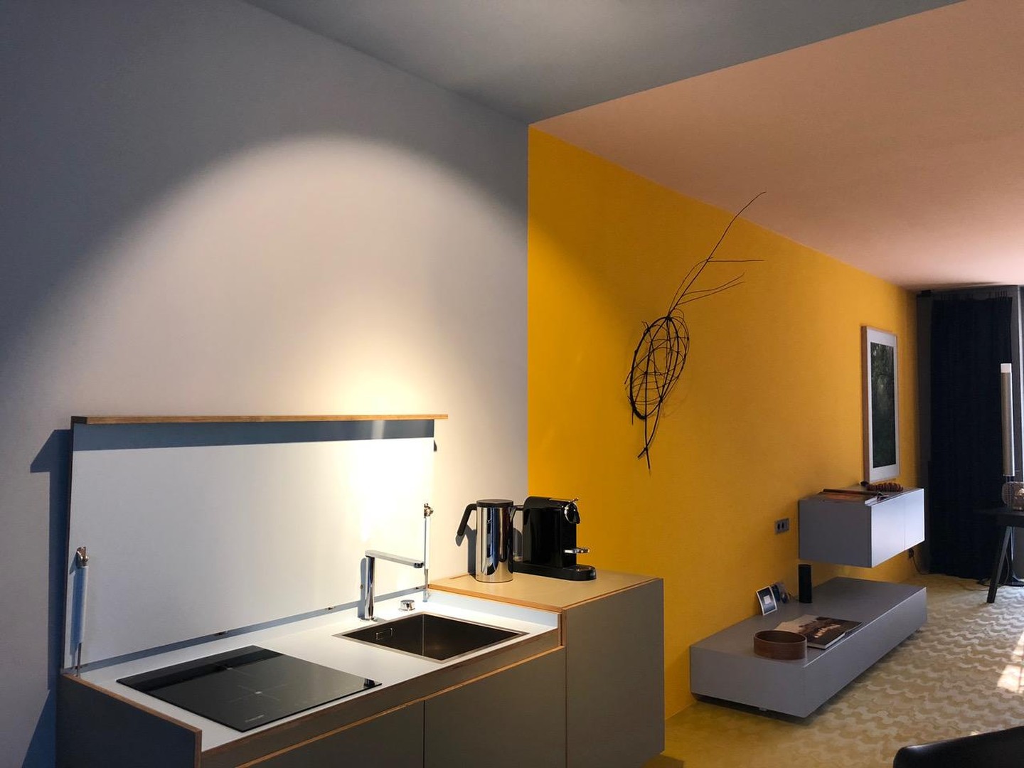 Modernes Penthouse-Loft in Berlin-Mitte direkt an der Spree – Berlin – Vorschaubild 2