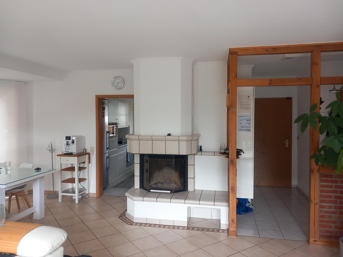 Exklusive 3-Zimmer Wohnung, WG geeignet, Kamin & Whirlpool, Garten, möbliert, in Hamburg-Neuland – Hamburg-Neuland – Vorschaubild 8
