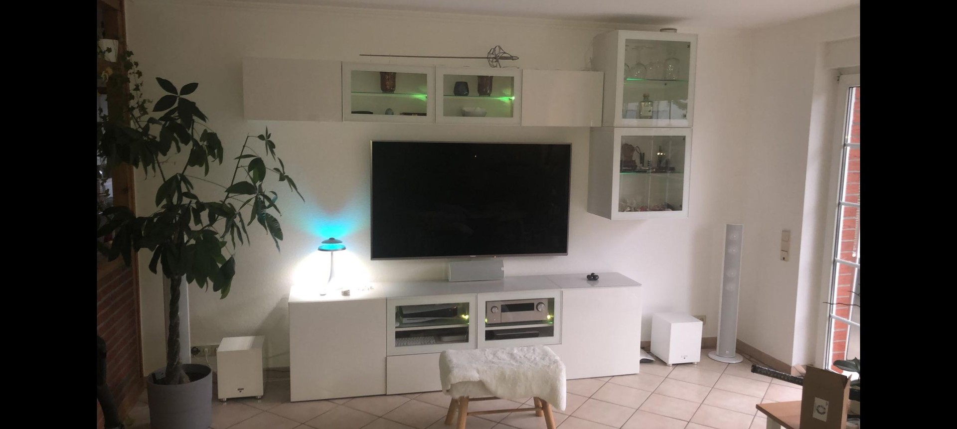 Exklusive 3-Zimmer Wohnung, WG geeignet, Kamin & Whirlpool, Garten, möbliert, in Hamburg-Neuland – Hamburg-Neuland – Vorschaubild 9