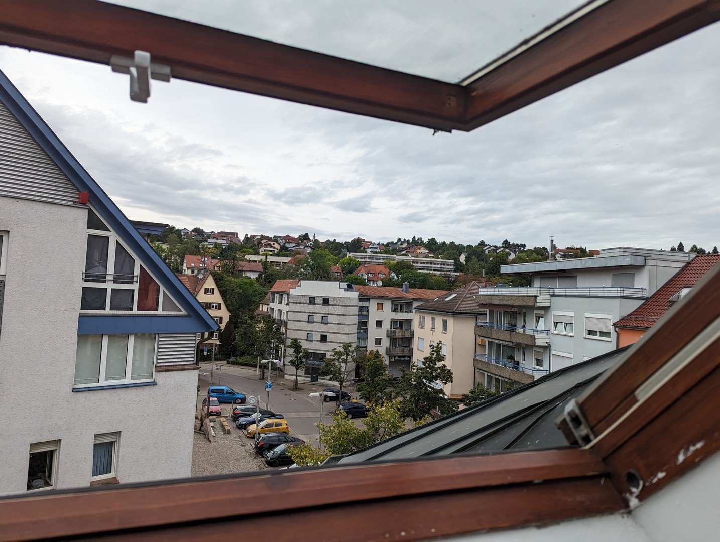 gepflegte 4-Zimmer-Maisonette-Wohnung mit Balkon, Küche und Tiefgarage – Pforzheim – Vorschaubild 13
