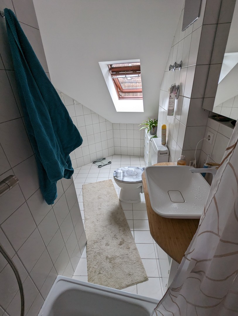 gepflegte 4-Zimmer-Maisonette-Wohnung mit Balkon, Küche und Tiefgarage – Pforzheim – Vorschaubild 21