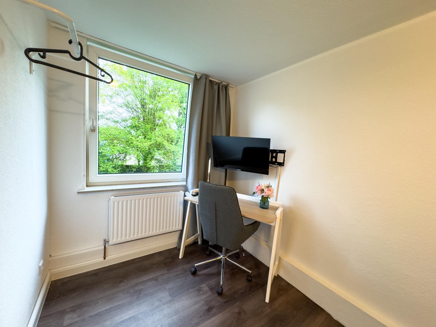 Modern ausgestattete 2-Zimmer-Wohnung in Hannover – bezugsfertig und komfortabel – Hannover – Vorschaubild 10