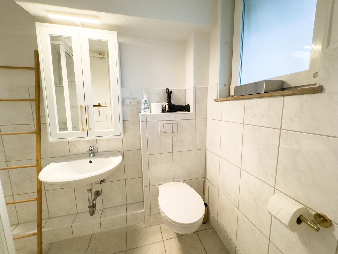 Modern ausgestattete 2-Zimmer-Wohnung in Hannover – bezugsfertig und komfortabel – Hannover – Vorschaubild 12