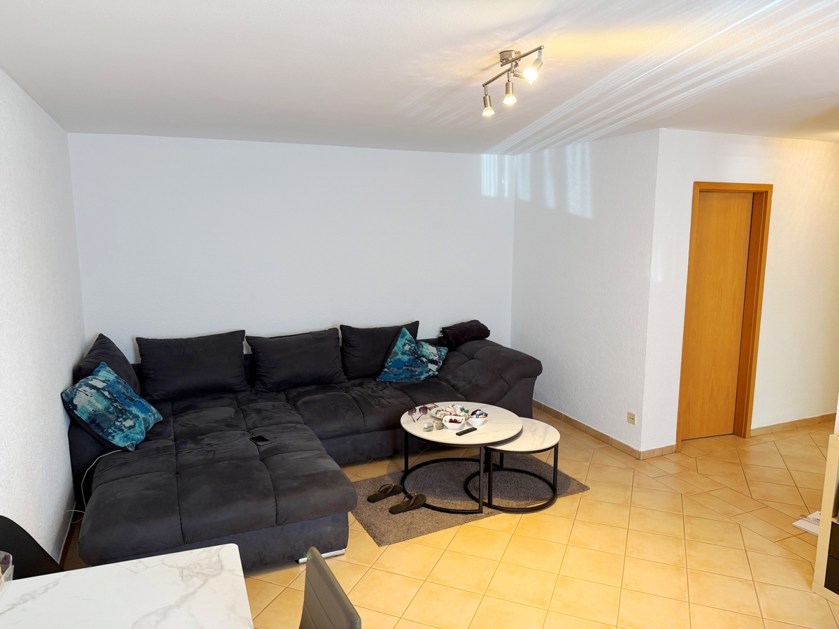 "Top Kapitalanlage: 2,5-Zi.-Wohnung in Stuttgart-Münster" – Stuttgart / Münster – Vorschaubild 2
