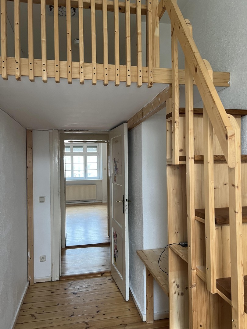 Gemütliche Kiez-Oase: 2,5 Zimmer mit Wohlfühl-Balkon und Top-Anbindung in Schöneberg – Berlin – Vorschaubild 4
