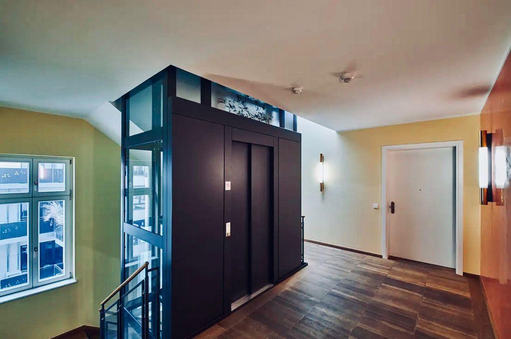 Provisionsfrei: Außergewöhnliche Dachgeschosswohnung mit Blick über Berlin und toller Dach-Terrasse – Berlin – Vorschaubild 3