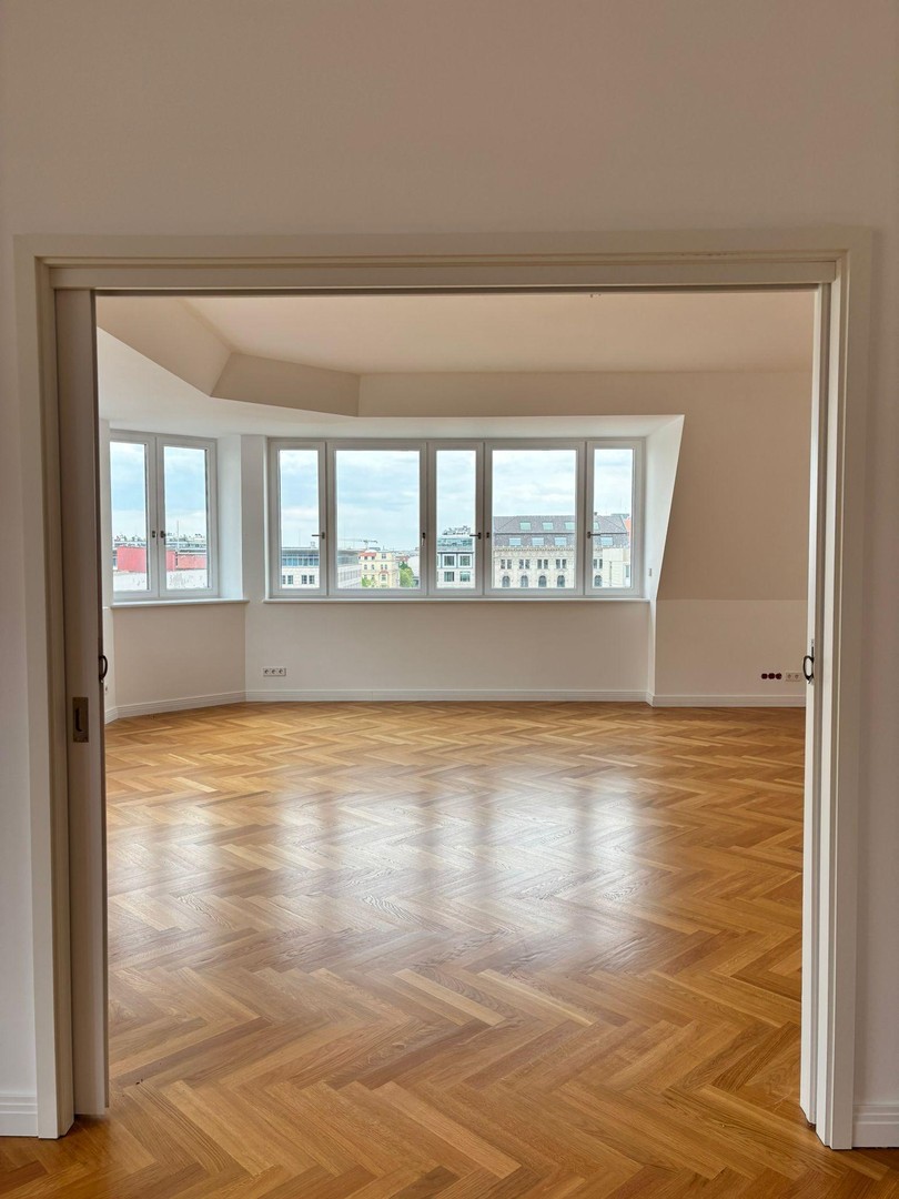 Provisionsfrei: Außergewöhnliche Dachgeschosswohnung mit Blick über Berlin und toller Dach-Terrasse – Berlin – Vorschaubild 25