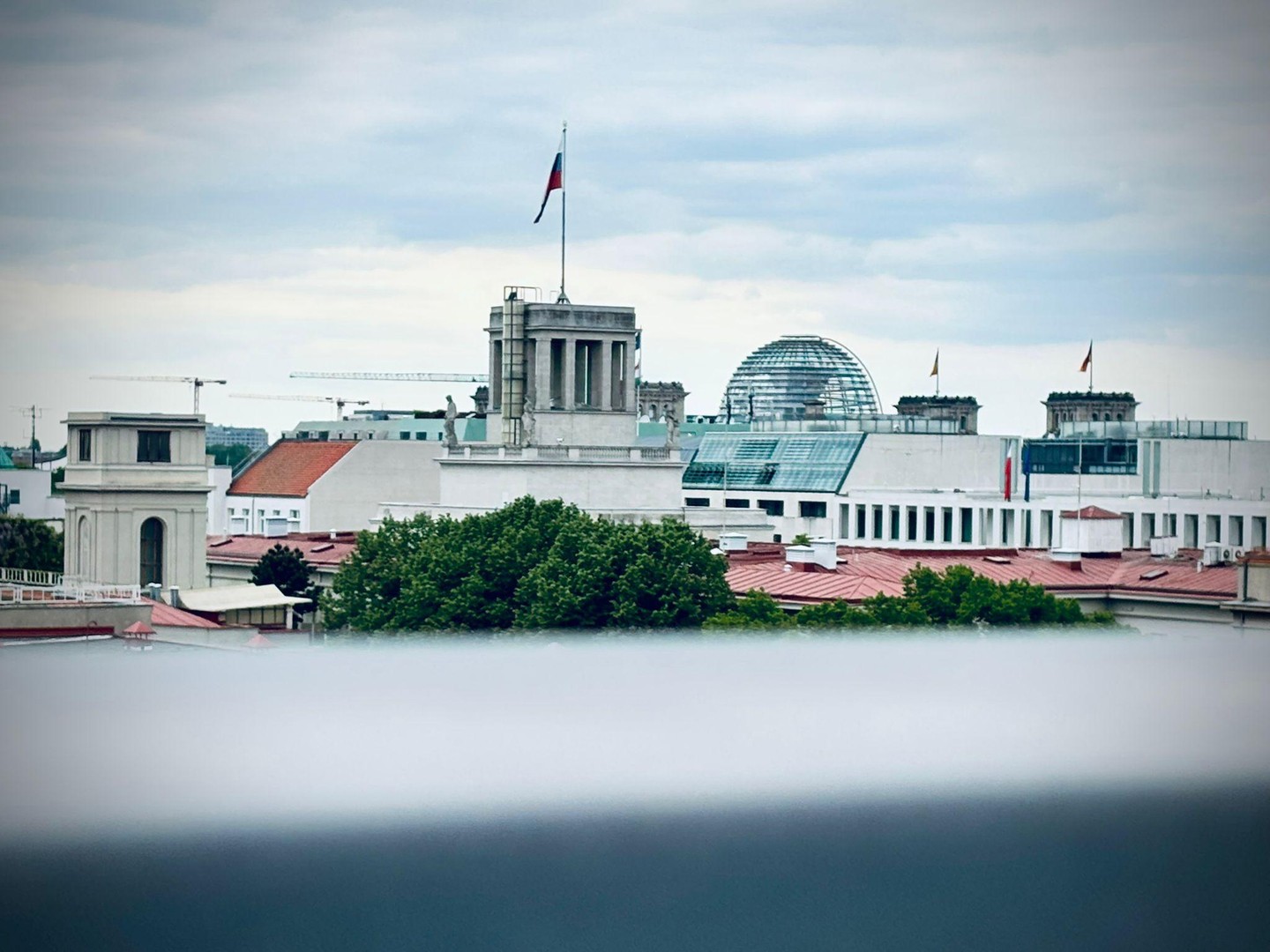 Provisionsfrei: Außergewöhnliche Dachgeschosswohnung mit Blick über Berlin und toller Dach-Terrasse – Berlin – Vorschaubild 40