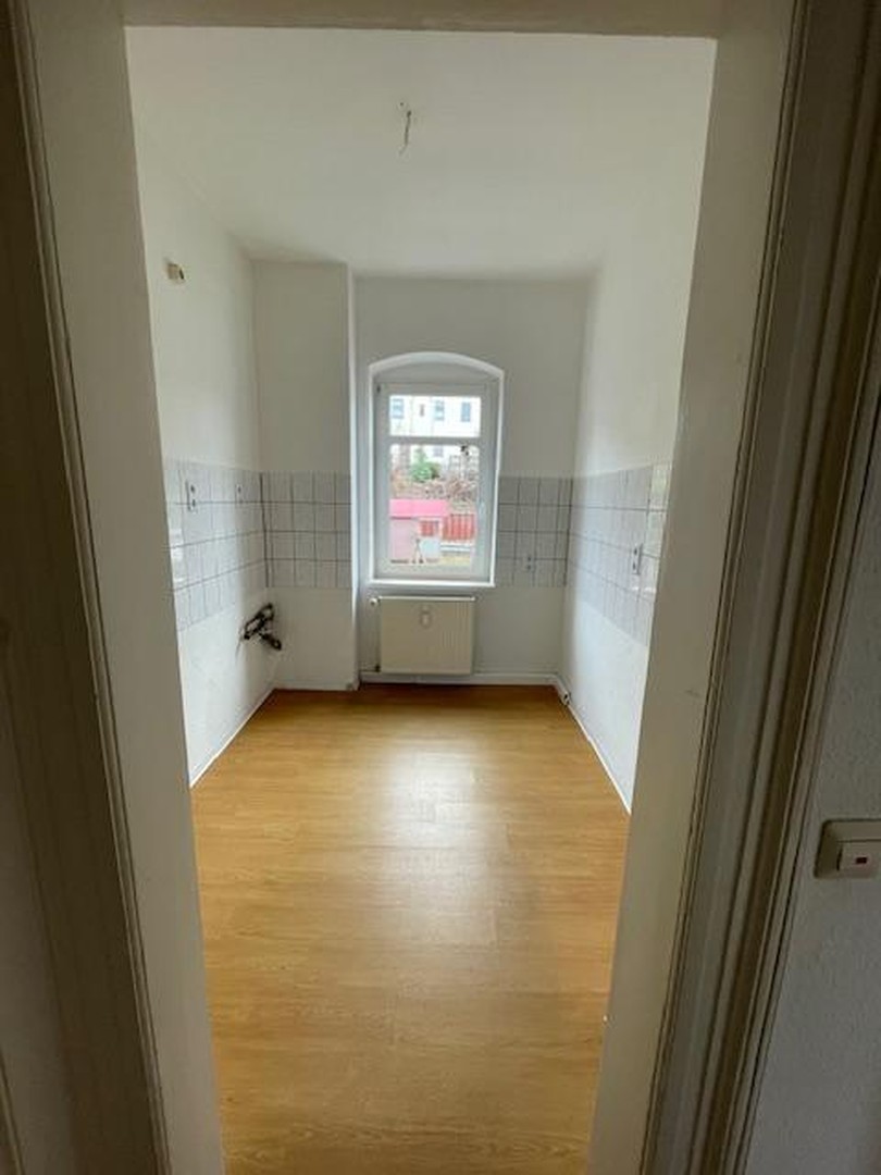 kl. MFH san. AB, 4-Zi. Wohng. 1.OG, 2xBad, 2 Balk., ruhig DD-Süd – Dresden – Vorschaubild 8
