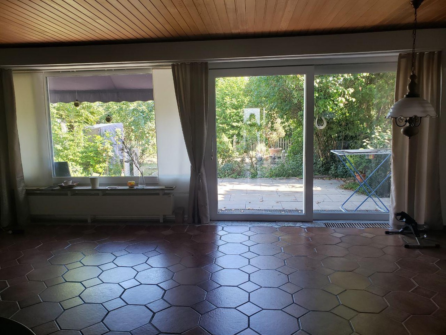 Gemütlicher Bungalow, sehr zentral, großer Garten und Nebengebäude – Lampertheim – Vorschaubild 5