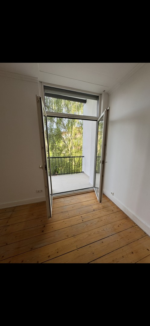 Hochwertig sanierte 4-Zimmer-Altbauwohnung mit EBK und Balkon in Bestlage des Johannesviertels – Darmstadt – Vorschaubild 5