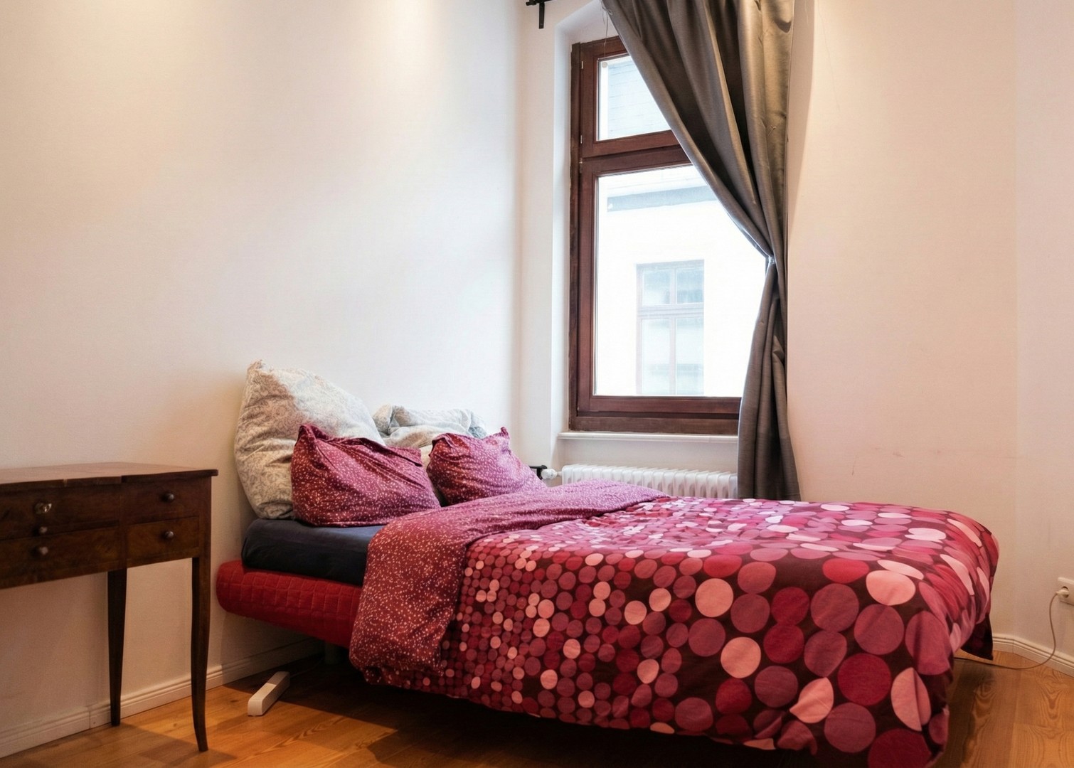 Bezugsfreie 3-Zimmer-Altbauwohnung mit Charme im 4. OG – saniert, mit Wohnküche – Berlin – Vorschaubild 6