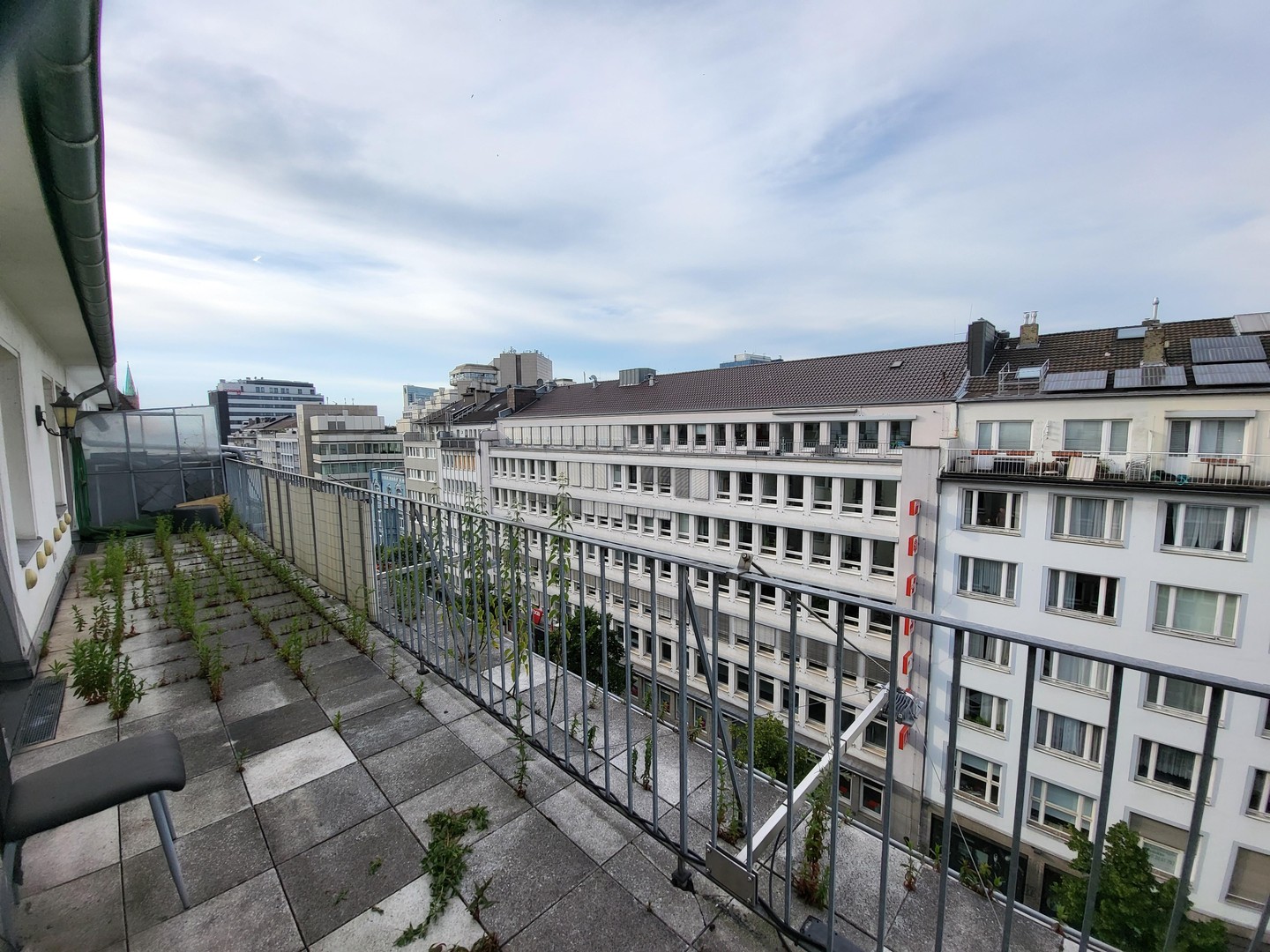 Asia Viertel 1-ZiKüDiBad Wohnung 6.-OG mit Aufzug 2 Balkone (Nord und Süd) mit EBK – Düsseldorf – Vorschaubild 18