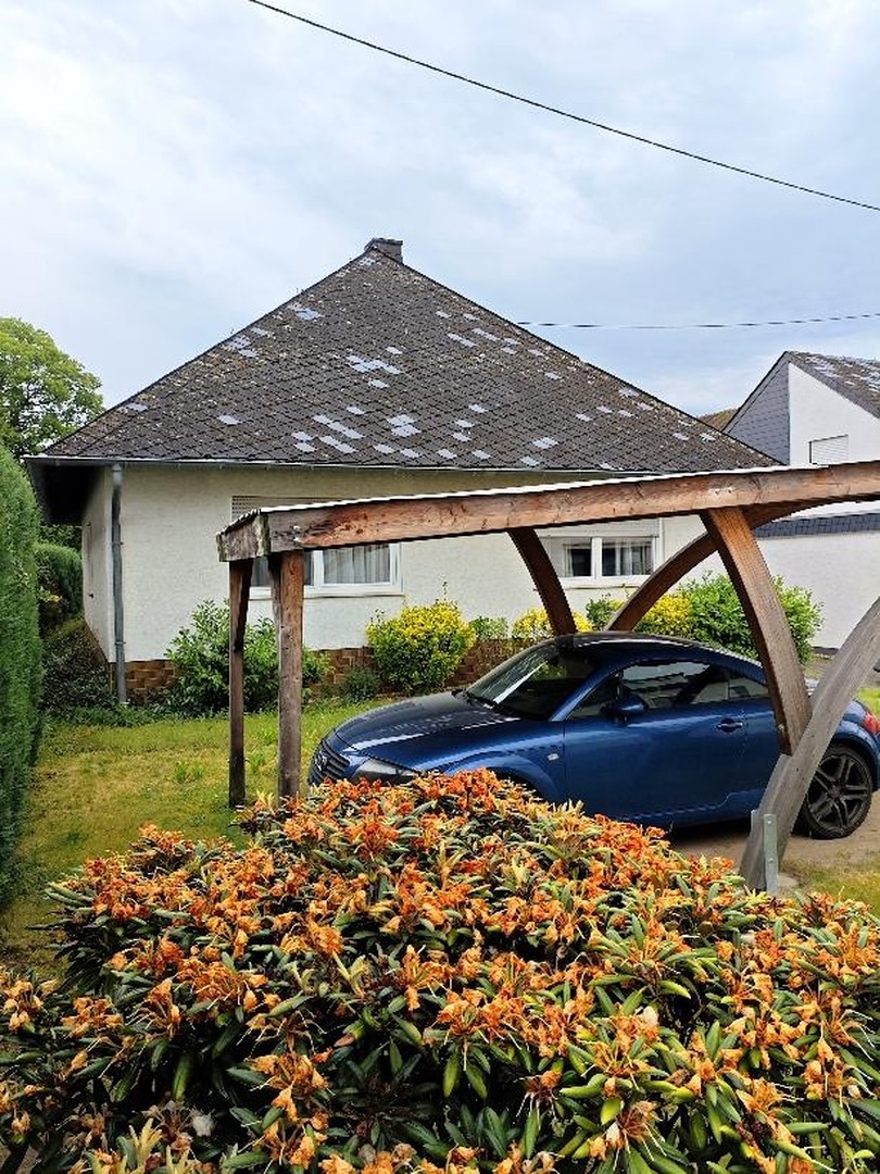Charmantes Einfamilienhaus mit großem Garten, Wintergarten, Terrasse, Garage und modernisiertem Bad – Neuwied – Vorschaubild 15
