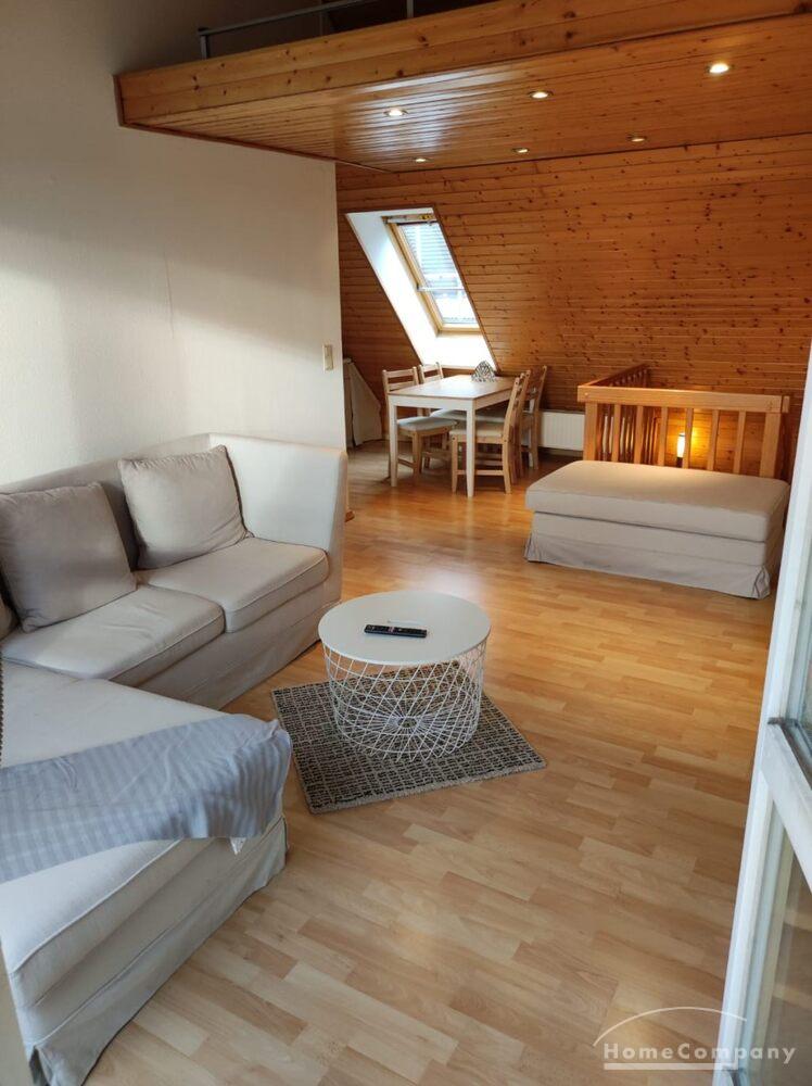 Schöne 2 Zi.Whg., möbliert, über 2 Etagen (4. u. 5. OG, z.T. mit leichten Schrägen) mit großer Dachterrasse. Direkte Innenstadt-Lage. – Braunschweig – Vorschaubild 2