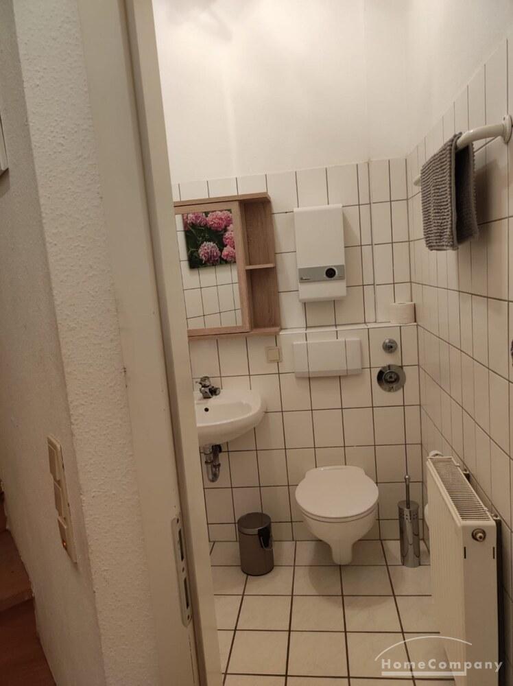 Schöne 2 Zi.Whg., möbliert, über 2 Etagen (4. u. 5. OG, z.T. mit leichten Schrägen) mit großer Dachterrasse. Direkte Innenstadt-Lage. – Braunschweig – Vorschaubild 13