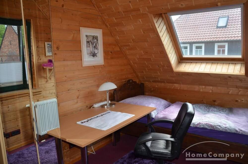 Möbliertes Haus, geeignet für eine Berufstätigen-WG, 4 sep. Zimmer, 1 Gemeinschaftszi.; in BS Nord. – Braunschweig – Vorschaubild 12