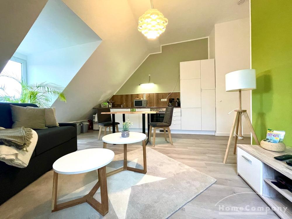 27462 HomeCompany Dresden Möbliert/Furnished 2-Zimmer Dachgeschoß-Apartment in Dresden-Grosszschachwitz max. 2 Personen