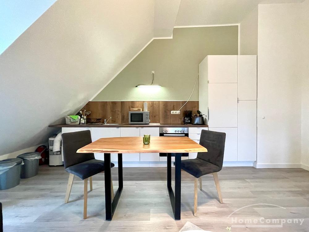 27462 HomeCompany Dresden Möbliert/Furnished 2-Zimmer Dachgeschoß-Apartment in Dresden-Grosszschachwitz max. 2 Personen – Dresden – Vorschaubild 3