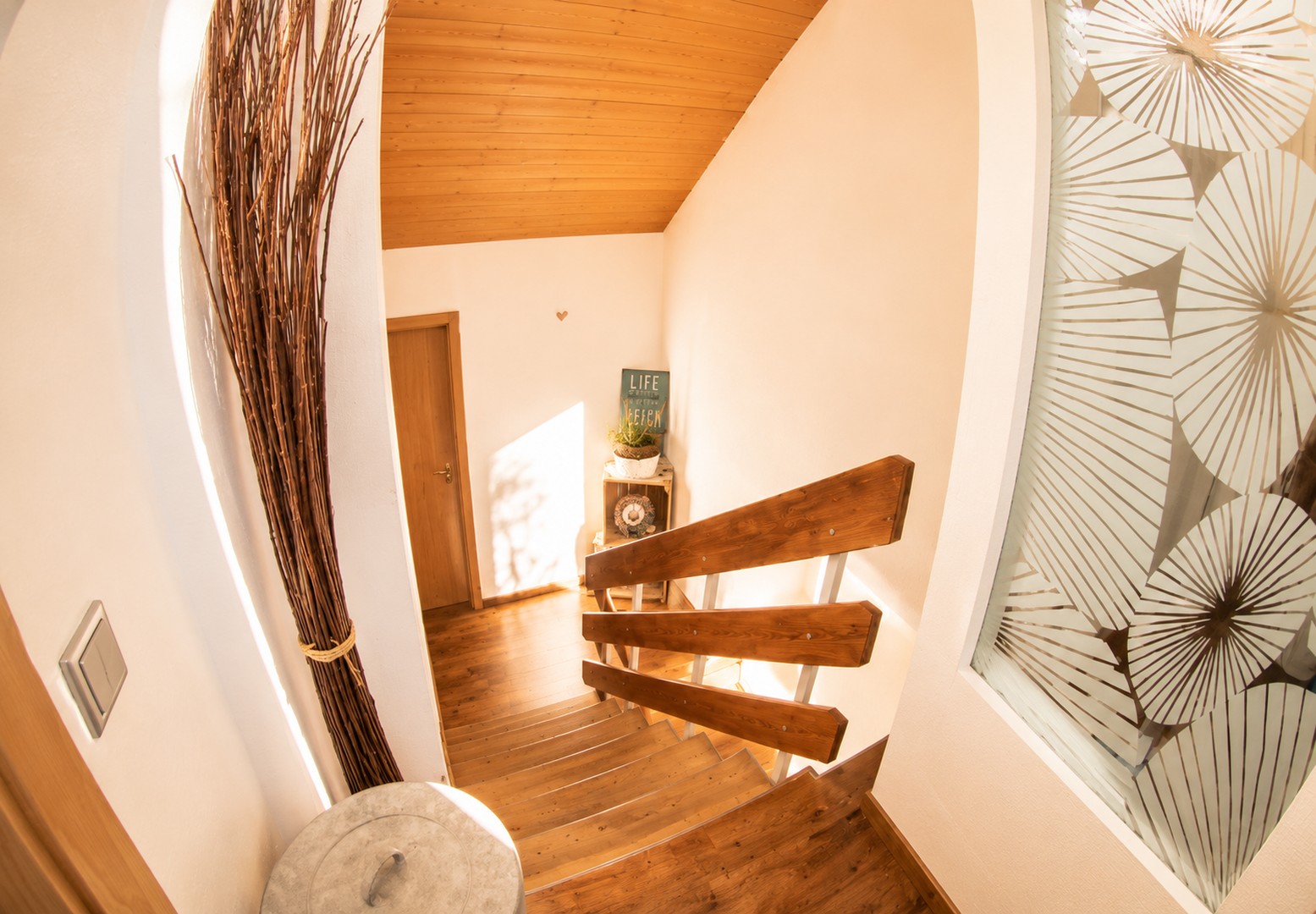 Hausgefühl statt Wohnung 108,5 m² Wohnkomfort mit Kamin 2 Balkonen & moderner Küche in Solingen-Wald – Solingen – Vorschaubild 19