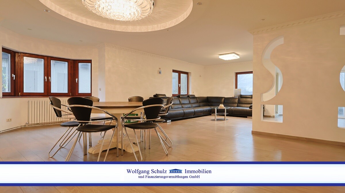 Zuhause für die ganze Familie: Einfamilienhaus mit Raum für individuelle Wohnideen – Berlin / Baumschulenweg – Bild 1 von 10