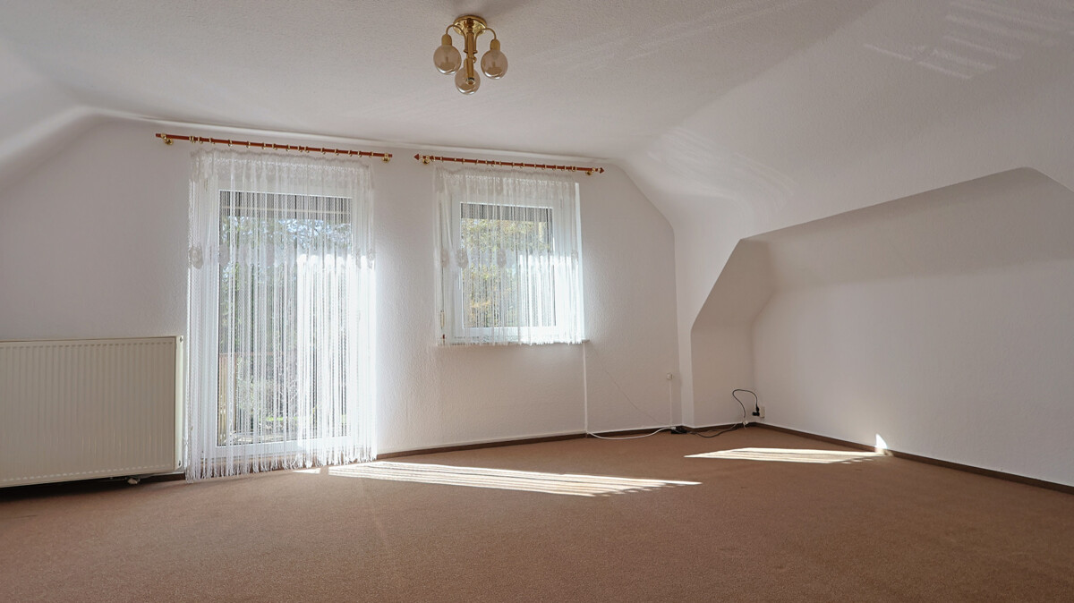 Grüne Oase nahe Berlin: Großzügiges Einfamilienhaus mit parkähnlichem Garten – Blankenfelde – Vorschaubild 5